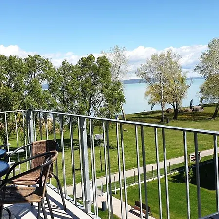 Lelle B26 Apartman *