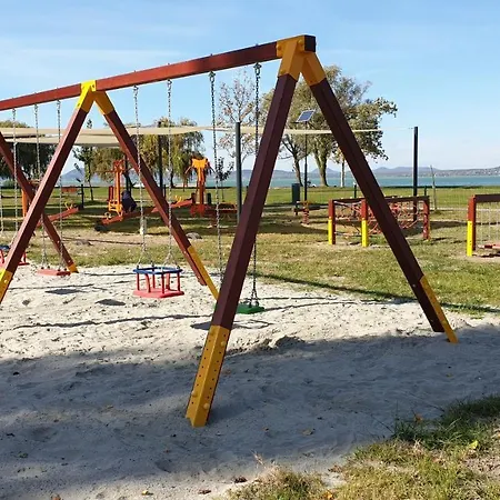 Lelle B26 Apartman *