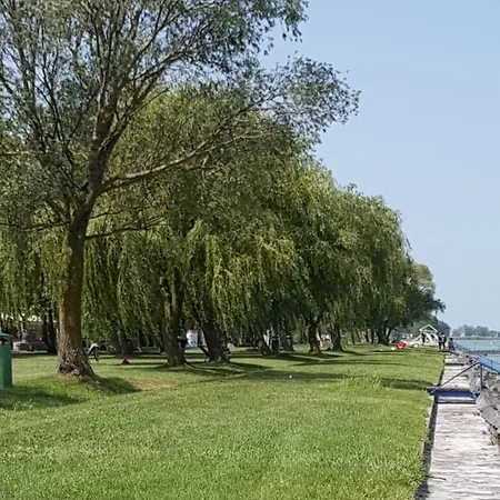 Apartman Lelle B26 *